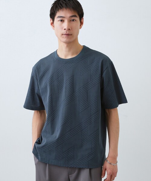 THE SHOP TK (ザ ショップ ティーケー )の「【無地だと少し物足りないという方へ】ジオメトリック柄 半袖Tシャツ 洗濯機OK(Tシャツ/カットソー・メンズ・チャコールグレー/オフホワイト/ブルーグリーン/ライトグレー/ブルー系その他・04/01/02/03)」の5枚目の写真