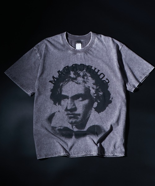 Sourcream(サワークリーム)の「【Sourcream】ケミカル偉人TEE(Tシャツ/カットソー・レディース・ライトグレー/チャコールグレー・LARGE/MEDIUM/SMALL)」の2枚目の写真