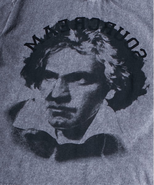 Sourcream(サワークリーム)の「【Sourcream】ケミカル偉人TEE(Tシャツ/カットソー・レディース・ライトグレー/チャコールグレー・LARGE/MEDIUM/SMALL)」の8枚目の写真