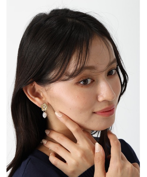 Edit Sheen（エディットシーン）の「フラワーパールコンビビアス（ピアス（両耳用）・レディース・ゴールド・FREE）」の2枚目の写真