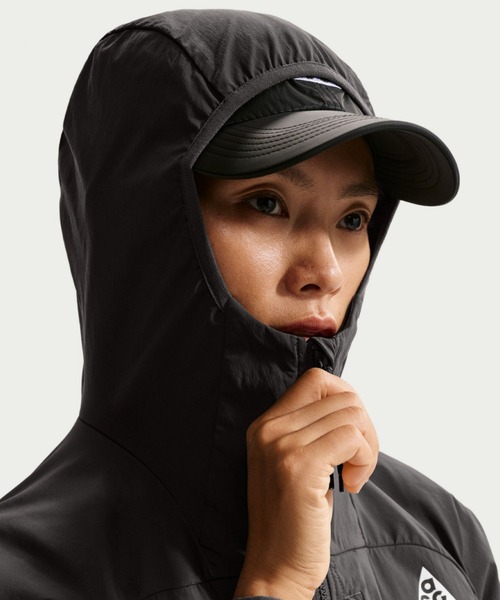 ACG（エィシージー）の「ナイキ オールコンディションギア "Five Towers" ウィメンズ UVプロテクション ジャケット / Nike ACG "Five Towers" Women's UV Protection Jacket II1329-010 Anthracite（ナイロンジャケット・レディース・スミクロ・XL/S/M/L/XS）」の13枚目の写真
