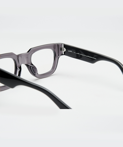 grafik:plastic（グラフィックプラスチック）の「moai 01_ gray clear（メガネ・メンズ・その他・FREE）」の3枚目の写真