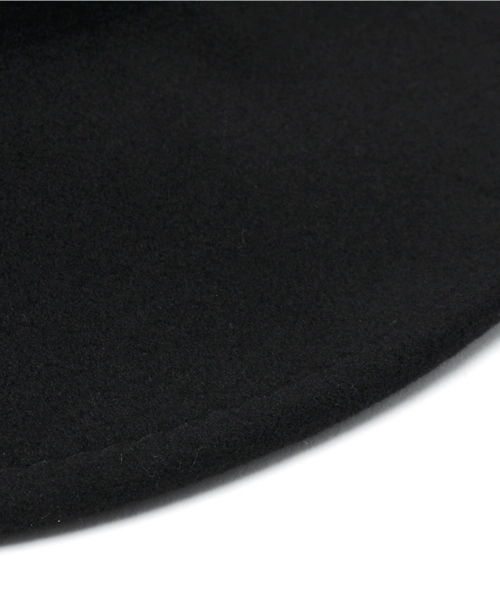 CABLOCAMURIE (カブロカムリエ)の「CABLOCAMURIE カブロカムリエ HAT POLY FELT FOLD BRIM FAUX WOOL NO BAND BLACK(ハット・レディース・ブラック・MEDIUM)」の5枚目の写真