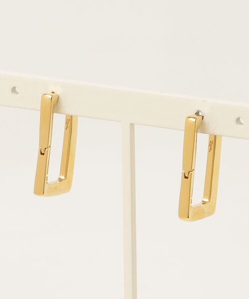 PLUS VENDOME(プラス ヴァンドーム)の「バゲット_キャッチレスピアス(ピアス(両耳用)・レディース・シルバー/ゴールド・ONE SIZE)」の12枚目の写真