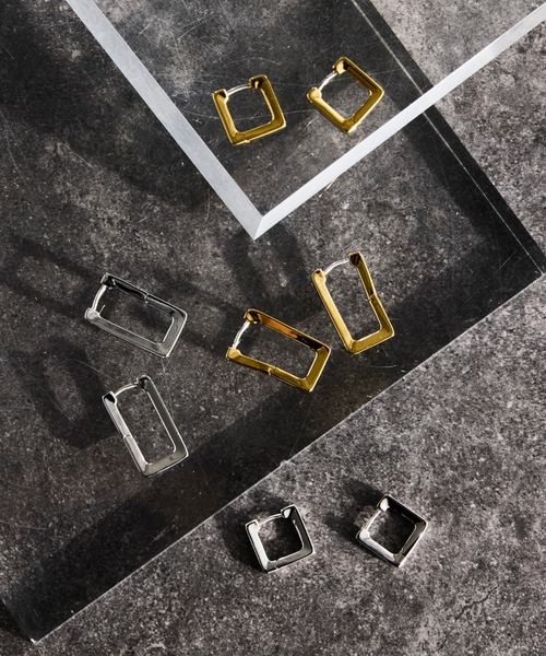 PLUS VENDOME(プラス ヴァンドーム)の「バゲット_キャッチレスピアス(ピアス(両耳用)・レディース・シルバー/ゴールド・ONE SIZE)」の9枚目の写真