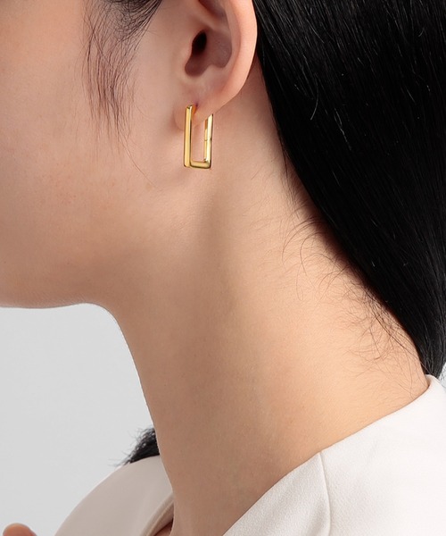 PLUS VENDOME(プラス ヴァンドーム)の「バゲット_キャッチレスピアス(ピアス(両耳用)・レディース・シルバー/ゴールド・ONE SIZE)」の7枚目の写真