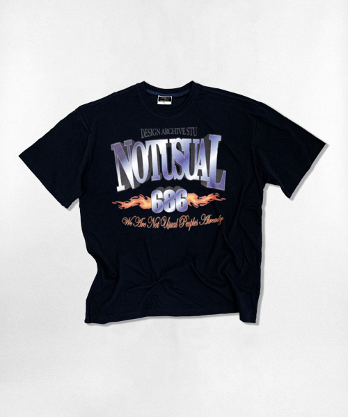 NOTUSUAL（ノットユージュアル）の「ファイヤーブルー オーバーサイズ 半袖Tシャツ 4色（Tシャツ/カットソー・レディース・ホワイト×グレー/ブラック/ネイビー/ホワイト・SMALL/MEDIUM/LARGE/X-LARGE）」の11枚目の写真