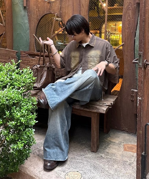 MandO（エムオー）（エムオー）の「ヴィンテージ加工ドッグロゴステッチシャツ（シャツ/ブラウス・メンズ・チャコールグレー/ブラウン/ブラック・LARGE/MEDIUM）」の6枚目の写真