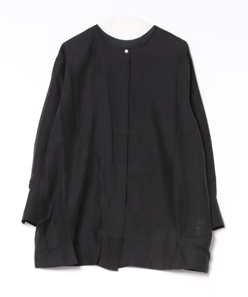 LAULEN（ローレン）の「back cross collarless shirt /バッククロスノーカラーシャツ（シャツ/ブラウス・レディース・アイボリー/ブラック・FREE）」の2枚目の写真