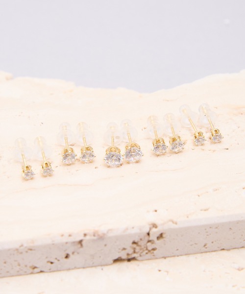 SHIZUTA(シズタ)の「SZT:5daysピアス Monday to Friday 5個セットピアス BOX付(ピアス(両耳用)・レディース・ゴールド・FREE)」の8枚目の写真