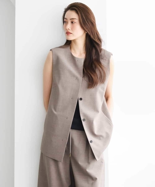 MICHEL KLEIN（ミッシェル・クラン）の「[セットアップ対応]ノーカラージレ（ノーカラージャケット・レディース・ブラック/ブラウン・38/40）」の2枚目の写真