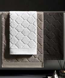 Vini（ヴィニ）の「【綿100%】ふんわり 立体 マフラー タオル（タオル）」