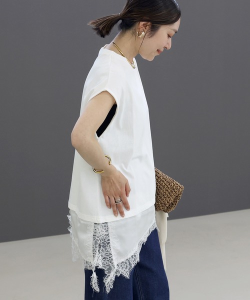 Aletta vita(アレッタビータ)の「アシメサテンレースレイヤードフレンチプルオーバー(Tシャツ/カットソー・レディース・オフホワイト/ブラック・FREE)」の6枚目の写真