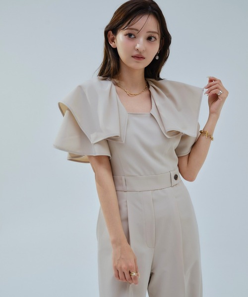 ORGUE(オルグ)の「Frill collar all-in-one/フリルカラーオールインワン(つなぎ/オールインワン・レディース・ベージュ/グレー・SMALL/MEDIUM)」の3枚目の写真