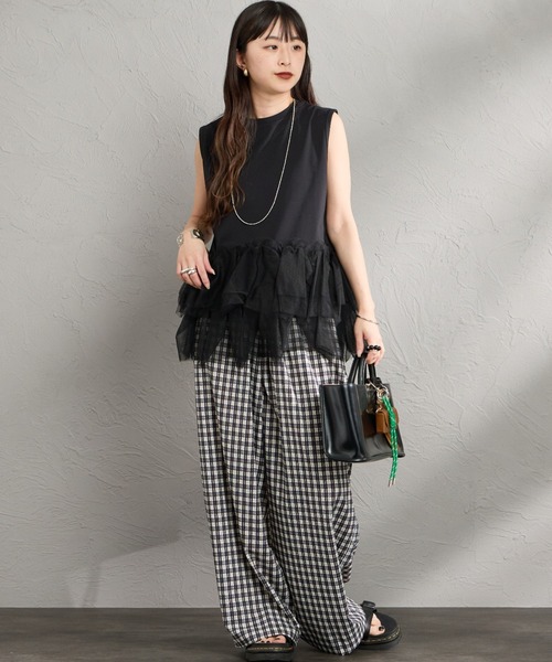 nenom（ネノム）の「[nenom/ネノム] チュールドッキング ペプラムノースリーブT（Tシャツ/カットソー・レディース・オフホワイト/ブラウン/ブラック・F）」の19枚目の写真