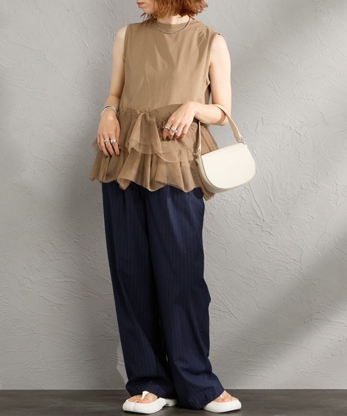 nenom（ネノム）の「[nenom/ネノム] チュールドッキング ペプラムノースリーブT（Tシャツ/カットソー・レディース・オフホワイト/ブラウン/ブラック・F）」の21枚目の写真