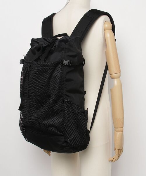 TRAIL BUM(トレイルバム)の「FAB / ファブ(バックパック/リュック・メンズ・グレー/ブラック・ONE SIZE)」の6枚目の写真