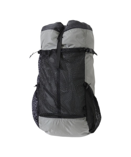 TRAIL BUM(トレイルバム)の「FAB / ファブ(バックパック/リュック・メンズ・グレー/ブラック・ONE SIZE)」の2枚目の写真