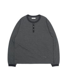 SUNNECT（ソネクト）の「ST Henley Neck LS Tee - Charcoal（Tシャツ/カットソー）」
