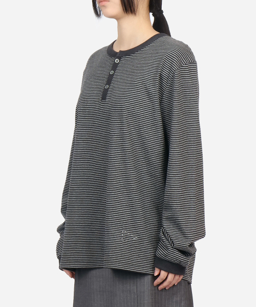 SUNNECT(ソネクト)の「ST Henley Neck LS Tee - Charcoal(Tシャツ/カットソー・レディース・その他・1/2)」の3枚目の写真