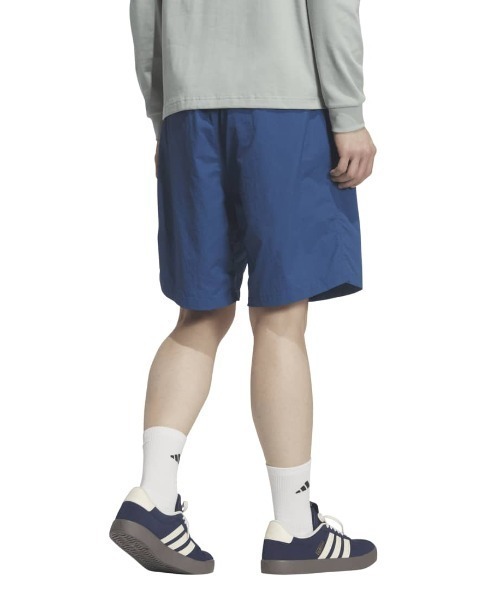 adidas(アディダス)の「アディダス adidas マストハブ ルーズフィット ウーブン8インチ バギー ショーツ(その他パンツ・メンズ・オレンジ/ブラウン/グリーン/ブルー/オリーブ/ブラック・S/M/L/LL/3L)」の17枚目の写真