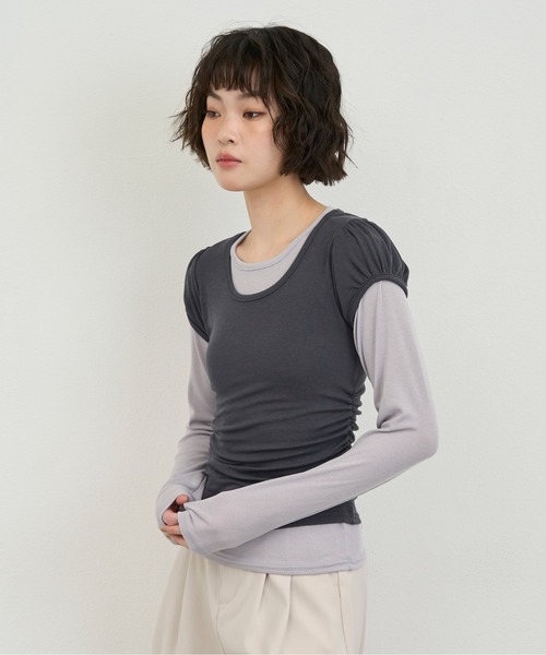 NUJOH(ヌゾ)の「Layered Slim Fit Half Sleeve Top / レイヤードスリムフィットハーフスリーブトップ2枚セット(Tシャツ/カットソー・レディース・ブラック/ピンク/ホワイト/ライトパープル/チャコールグレー・FREE)」の4枚目の写真