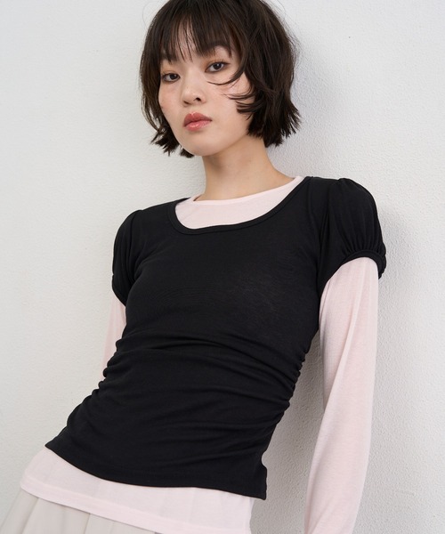 NUJOH(ヌゾ)の「Layered Slim Fit Half Sleeve Top / レイヤードスリムフィットハーフスリーブトップ2枚セット(Tシャツ/カットソー・レディース・ブラック/ピンク/ホワイト/ライトパープル/チャコールグレー・FREE)」の3枚目の写真