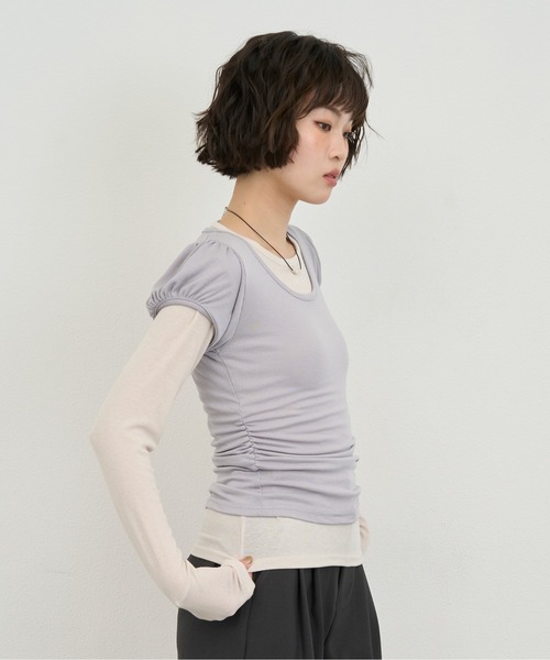 NUJOH(ヌゾ)の「Layered Slim Fit Half Sleeve Top / レイヤードスリムフィットハーフスリーブトップ2枚セット(Tシャツ/カットソー・レディース・ブラック/ピンク/ホワイト/ライトパープル/チャコールグレー・FREE)」の12枚目の写真