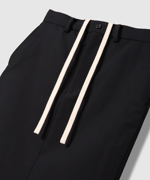 HOLIDAY（ホリデイ）の「WOOL TWILL MIDI SKIRT ウールツイルミディスカート（スカート・レディース・ブラック/カーキ・ONE SIZE）」の4枚目の写真