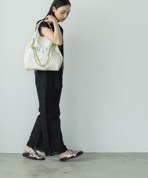 mili an deni(ミリアンデニ)の「3WAYロゴ刺繍ロープトートバッグ(トートバッグ・レディース・ライトグレー/カーキ/アイボリー/ブラック・F)」の7枚目の写真