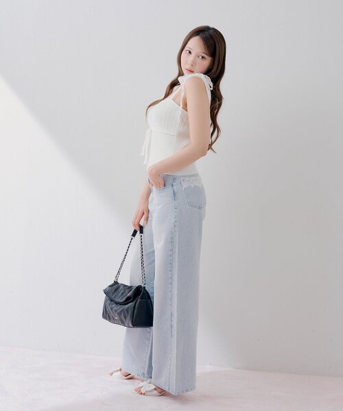 Chico（チコ）の「【WEB限定/3サイズ展開】ポケットレースワイドデニム（デニムパンツ・レディース・スカイブルー/ブルー/ネイビー/ブルー系その他・SMALL/MEDIUM/LARGE）」の14枚目の写真
