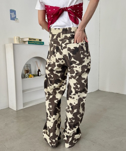 SOLLON.(ソルロン)の「カウプリントワイドパンツ(その他パンツ・レディース・アニマル・M)」の15枚目の写真