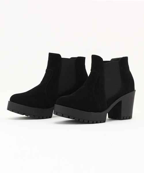 Chico(チコ)の「サイドゴアブーツ(ブーティ・レディース・ブラック/ブラウン・MEDIUM/SMALL/LARGE)」の2枚目の写真