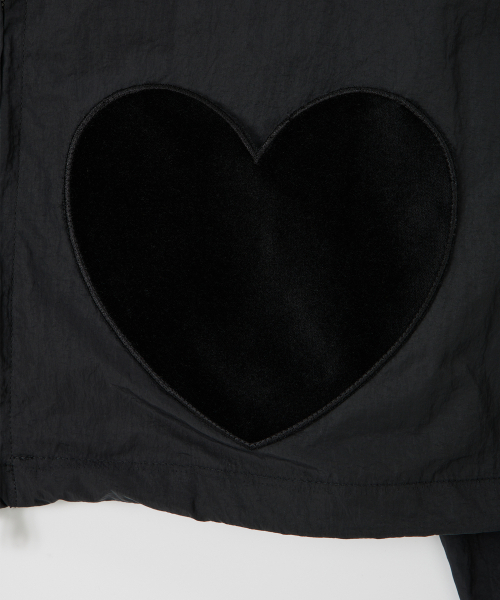 SALON DE YOHN(サロンドヨーン)の「Heart Wind Breaker_ Black(ナイロンジャケット・レディース・その他・FREE)」の2枚目の写真