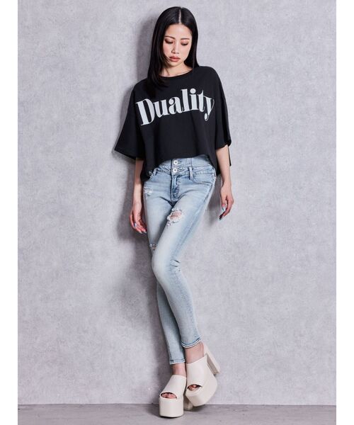 GYDA(ジェイダ)の「DualityルーズショートTシャツ(Tシャツ/カットソー・レディース・ブラック/オフホワイト/グレー・FREE)」の8枚目の写真