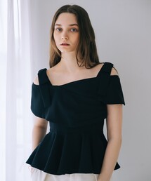 SELFIST | オフショルリボン付きペプラムブラウス 2way 夏服 フェミニン きれいめ 大人(シャツ/ブラウス)