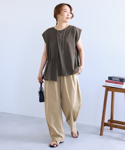 reca（レカ）の「【接触冷感】アシメタックギャザーTシャツ（Tシャツ/カットソー・レディース・チャコールグレー/プラム/オフホワイト・FREE）」の17枚目の写真