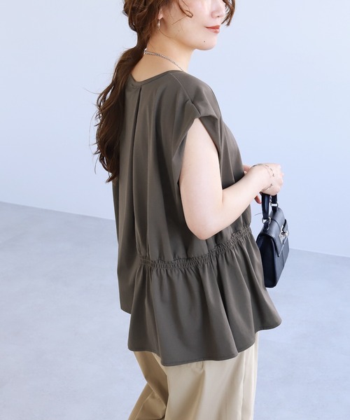reca（レカ）の「【接触冷感】アシメタックギャザーTシャツ（Tシャツ/カットソー・レディース・チャコールグレー/プラム/オフホワイト・FREE）」の18枚目の写真