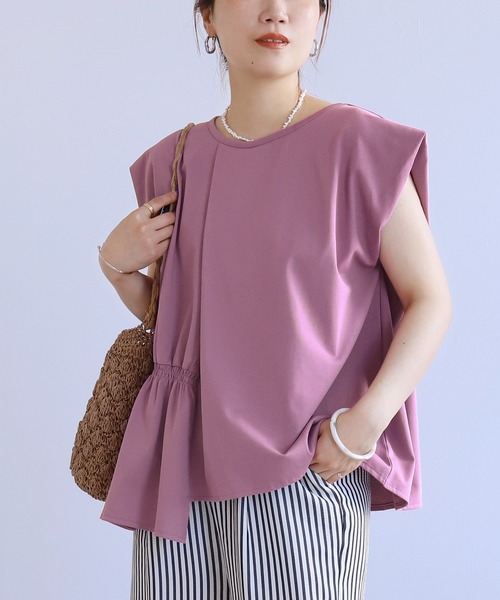 reca（レカ）の「【接触冷感】アシメタックギャザーTシャツ（Tシャツ/カットソー・レディース・チャコールグレー/プラム/オフホワイト・FREE）」の7枚目の写真