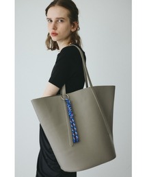 HeRIN.CYE（ヘリンドットサイ）の「Trapezoid bag   トラぺゾイドバック（トートバッグ）」