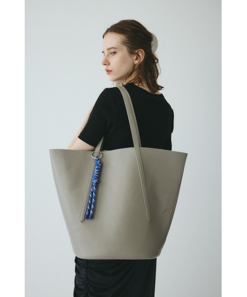HeRIN.CYE（ヘリンドットサイ）の「Trapezoid bag / トラぺゾイドバック（トートバッグ・レディース・グレー/ブラウン/ブラック・FREE）」の11枚目の写真