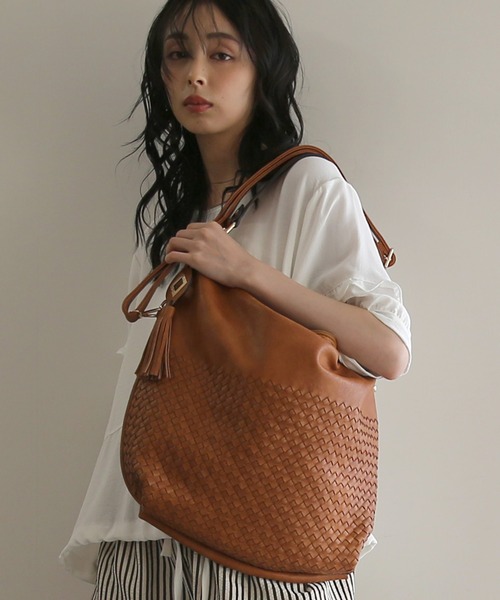 No one knows（ノーワンノーズ）の「ZOZO限定 編み込みデザインワンハンドルBIGトートバッグ（トートバッグ・レディース・ブラック/タン・FREE）」の2枚目の写真