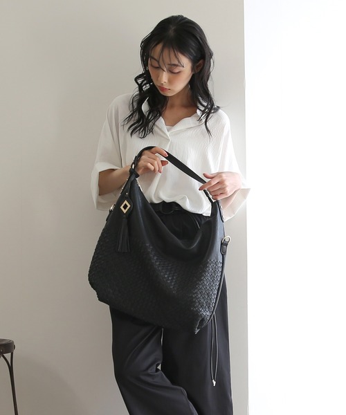 No one knows（ノーワンノーズ）の「ZOZO限定 編み込みデザインワンハンドルBIGトートバッグ（トートバッグ・レディース・ブラック/タン・FREE）」の21枚目の写真