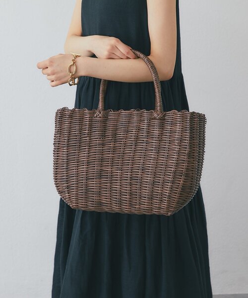 La boutique BonBon（ラブティックボンボン）の「【雨の日にも安心】PVCかごバッグ（トートバッグ・レディース・ブラック/ブラウン・FREE）」の14枚目の写真