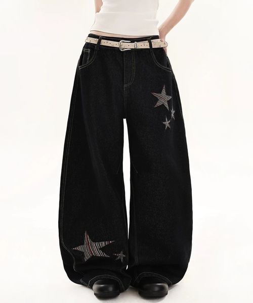 FUNdaysion(ファンデイション)の「スターワイドデニムパンツ(デニムパンツ・レディース・ブラック・L/M/S)」の14枚目の写真