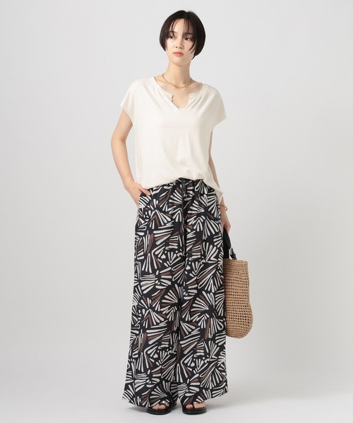 BAYFLOW（ベイフロー）の「[ヴィンテージ感のある柔らかな着心地]メランジキーネックTシャツ（Tシャツ/カットソー・レディース・オフホワイト/チャコール/ブルー/マスタード・FREE）」の10枚目の写真