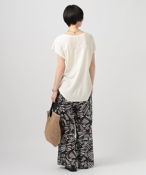 BAYFLOW（ベイフロー）の「[ヴィンテージ感のある柔らかな着心地]メランジキーネックTシャツ（Tシャツ/カットソー・レディース・オフホワイト/チャコール/ブルー/マスタード・FREE）」の8枚目の写真
