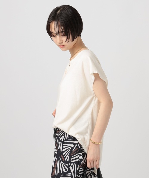 BAYFLOW（ベイフロー）の「[ヴィンテージ感のある柔らかな着心地]メランジキーネックTシャツ（Tシャツ/カットソー・レディース・オフホワイト/チャコール/ブルー/マスタード・FREE）」の6枚目の写真