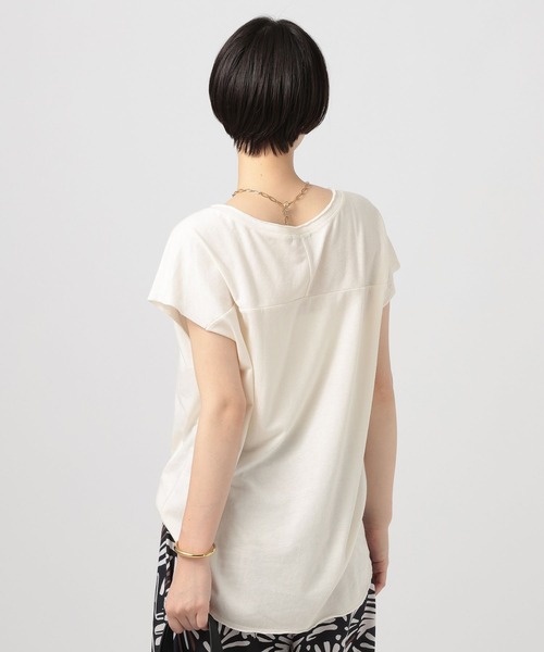 BAYFLOW（ベイフロー）の「[ヴィンテージ感のある柔らかな着心地]メランジキーネックTシャツ（Tシャツ/カットソー・レディース・オフホワイト/チャコール/ブルー/マスタード・FREE）」の5枚目の写真