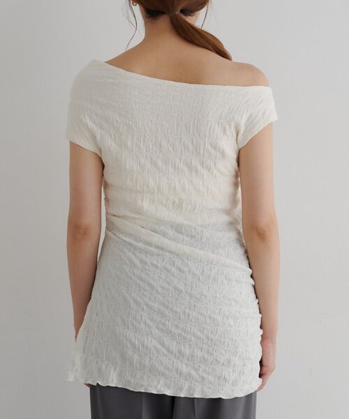 SHENERY(シーナリー)の「アシメレースジャガードTee(キャミソール・レディース・オフホワイト/ブラック・FREE)」の20枚目の写真